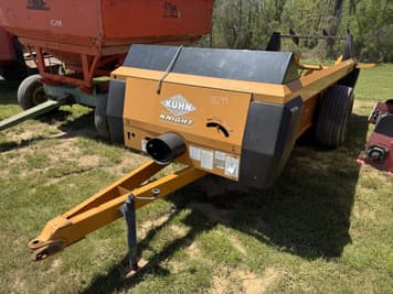 Main image Kuhn Knight 1219